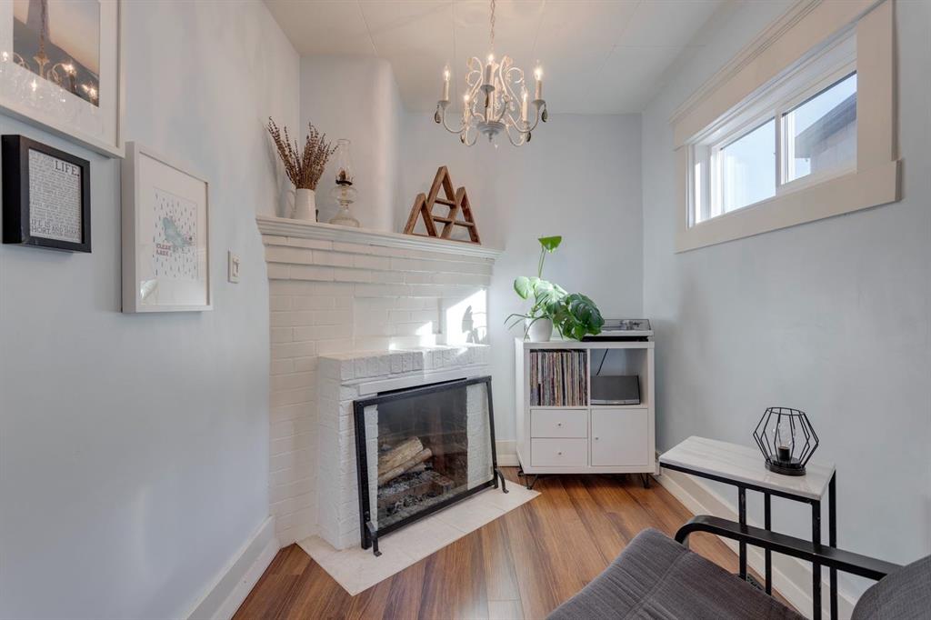 Picture of 3612 Parkhill Street SW, Calgary Real Estate Listing