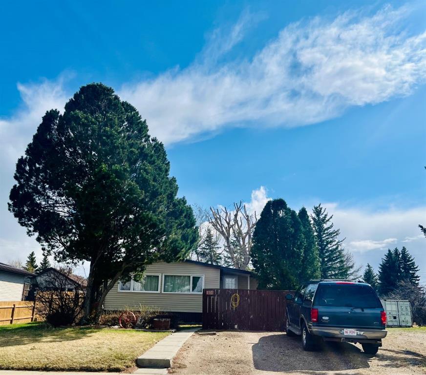 Picture of 406 3 Avenue , Warner Real Estate Listing
