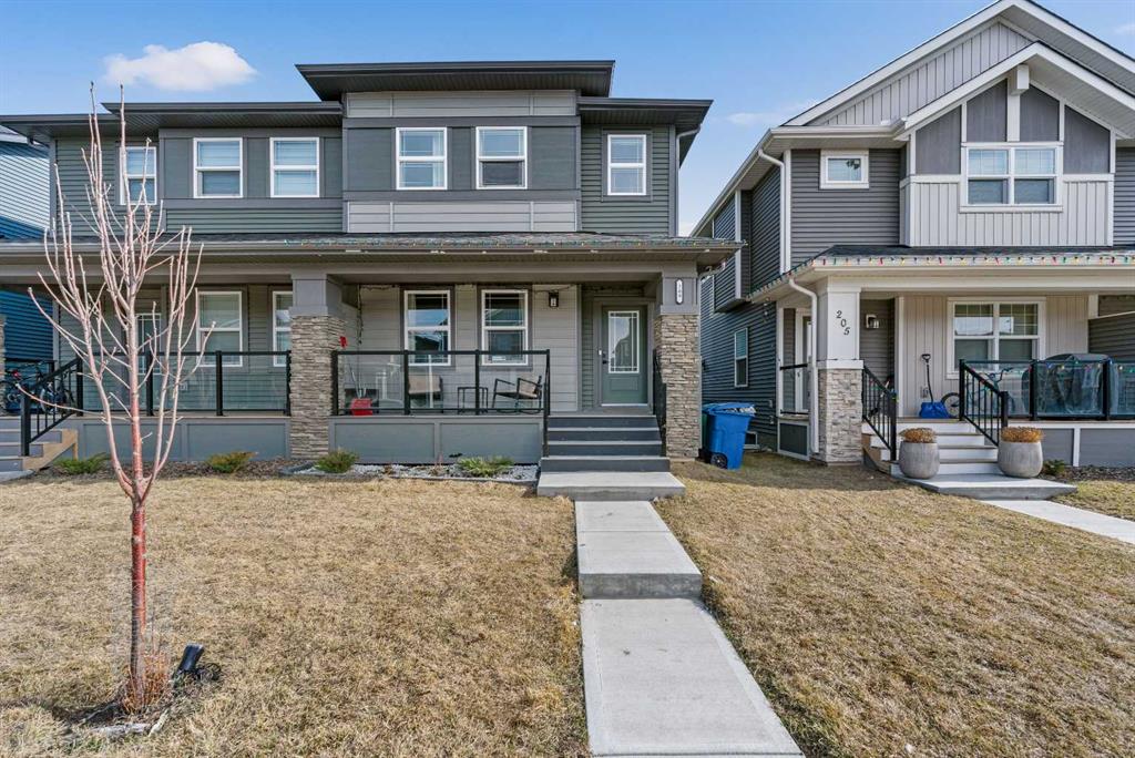 Picture of 209 Midgrove Mews SW, Airdrie Real Estate Listing