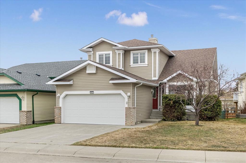 Picture of 1412 Meadowbrook Drive SE, Airdrie Real Estate Listing
