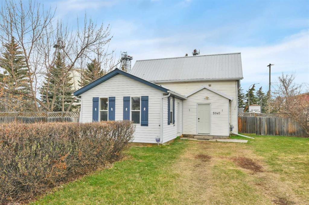 Picture of 5140 48 Street , Innisfail Real Estate Listing