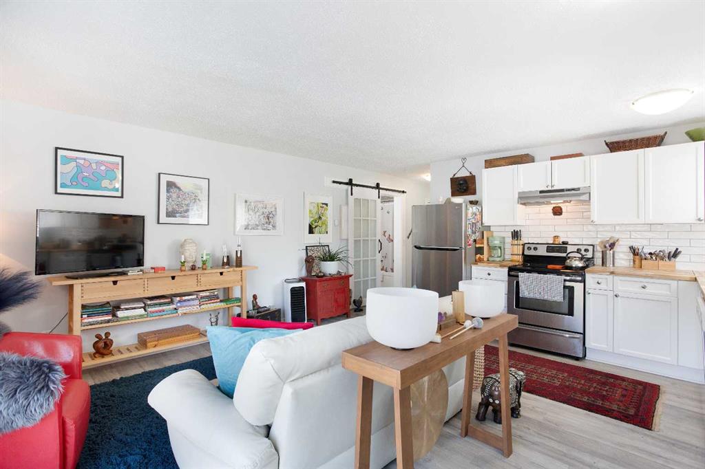 Picture of 202, 2117 16 Street SW, Calgary Real Estate Listing