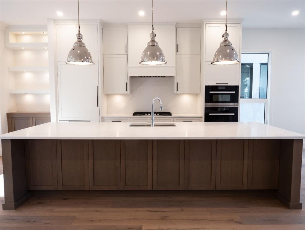 Picture of 4407 17 Street SW, Calgary Real Estate Listing