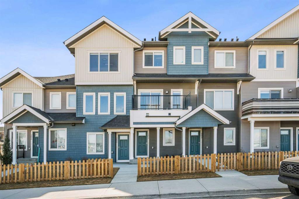 Picture of 204, 24 Rivercrest Drive , Cochrane Real Estate Listing