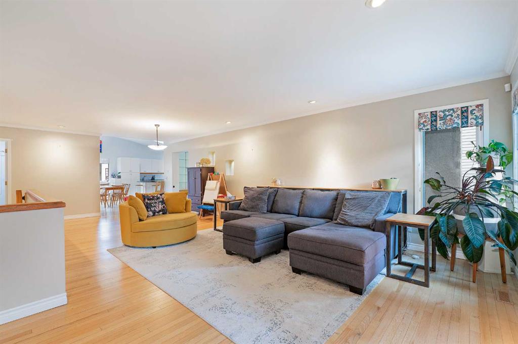 Picture of 3215 1 Street SW, Calgary Real Estate Listing