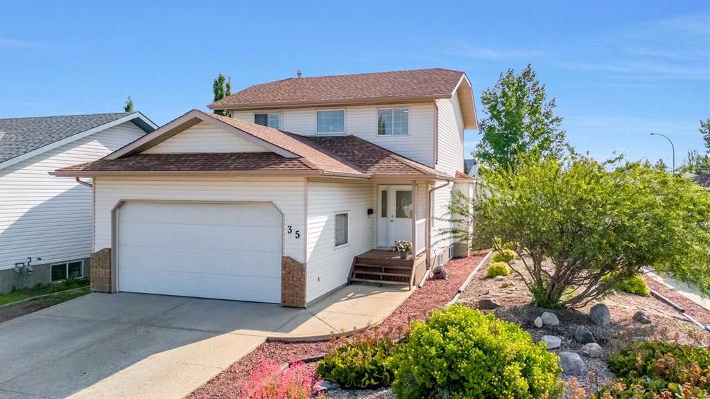 Picture of 35 Logan Close , Red Deer Real Estate Listing