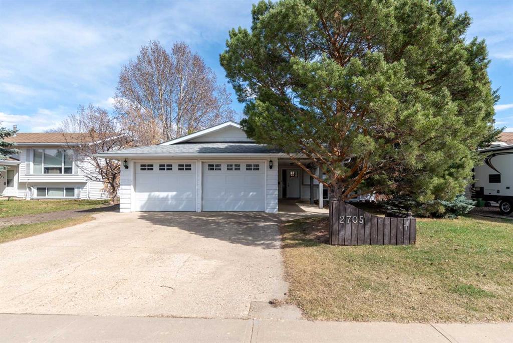 Picture of 2705 52 Avenue , Lloydminster Real Estate Listing