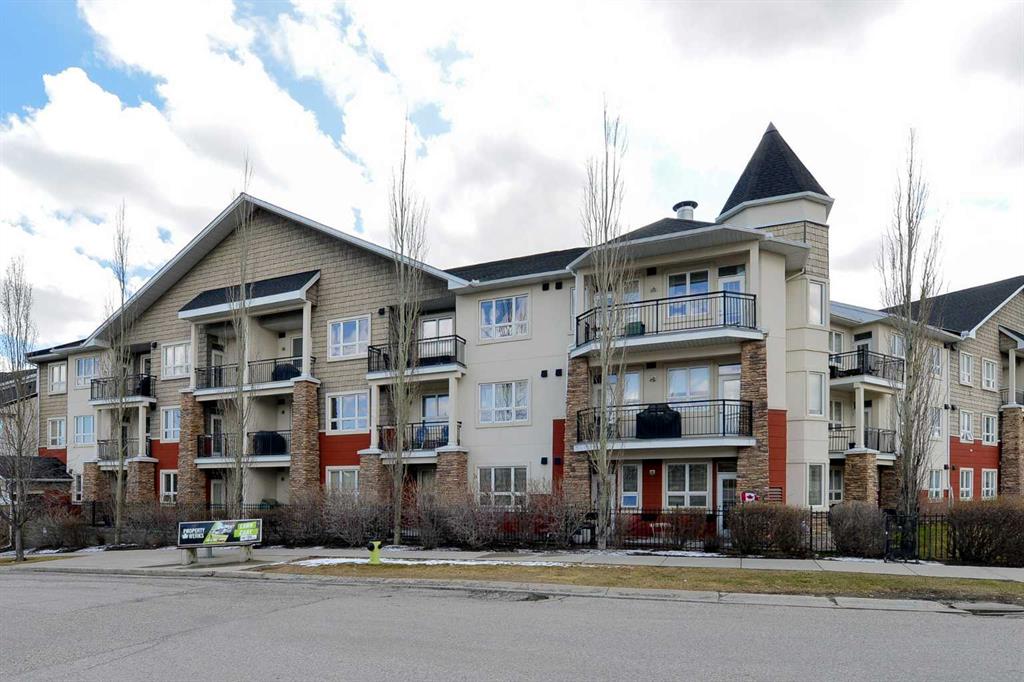 Picture of 455, 26 Val Gardena View SW, Calgary Real Estate Listing