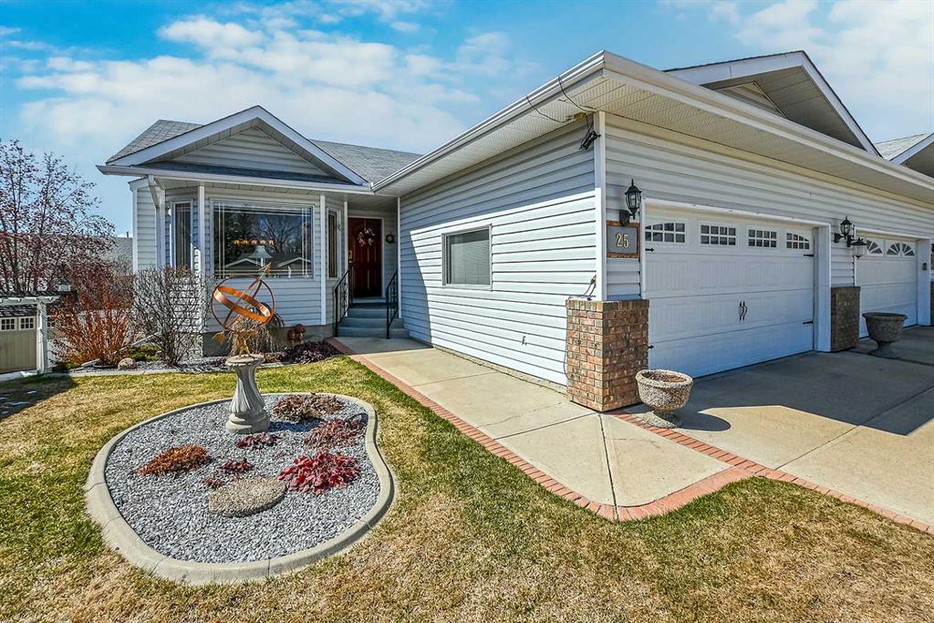 Picture of 25 Dunn Close , Red Deer Real Estate Listing