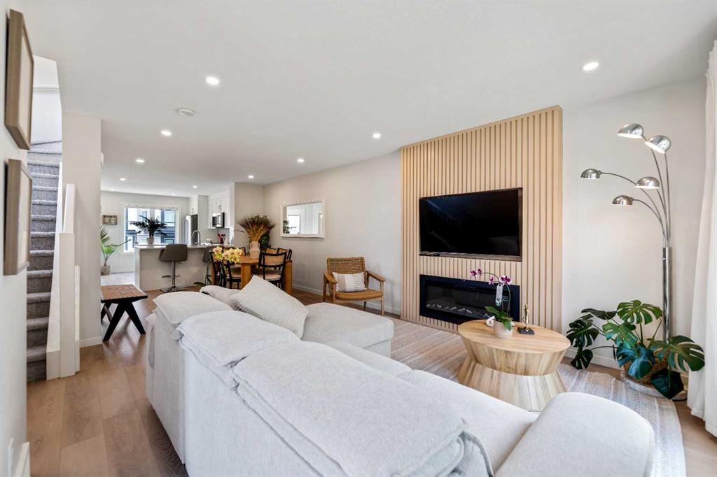 Picture of 109, 474 Seton Circle SE, Calgary Real Estate Listing