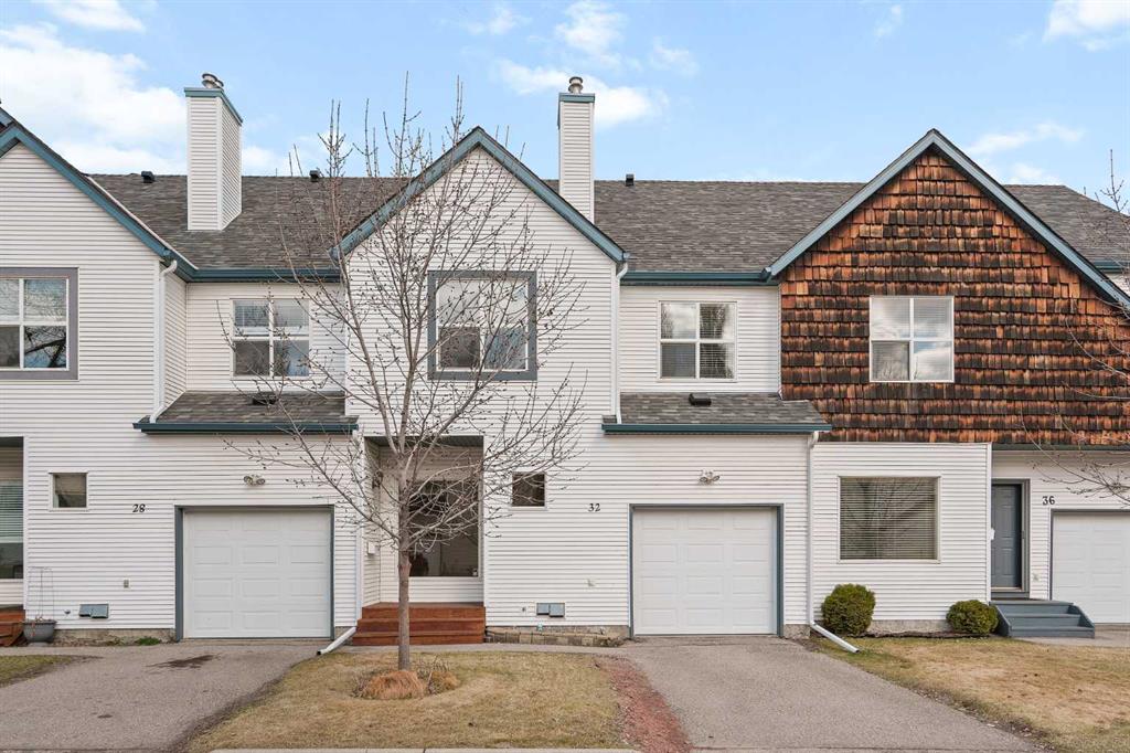 Picture of 32 Bridlewood View SW, Calgary Real Estate Listing