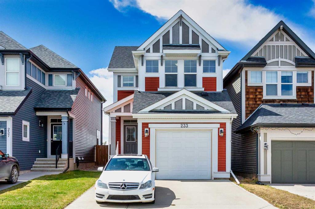 Picture of 233 Auburn Crest Way SE, Calgary Real Estate Listing
