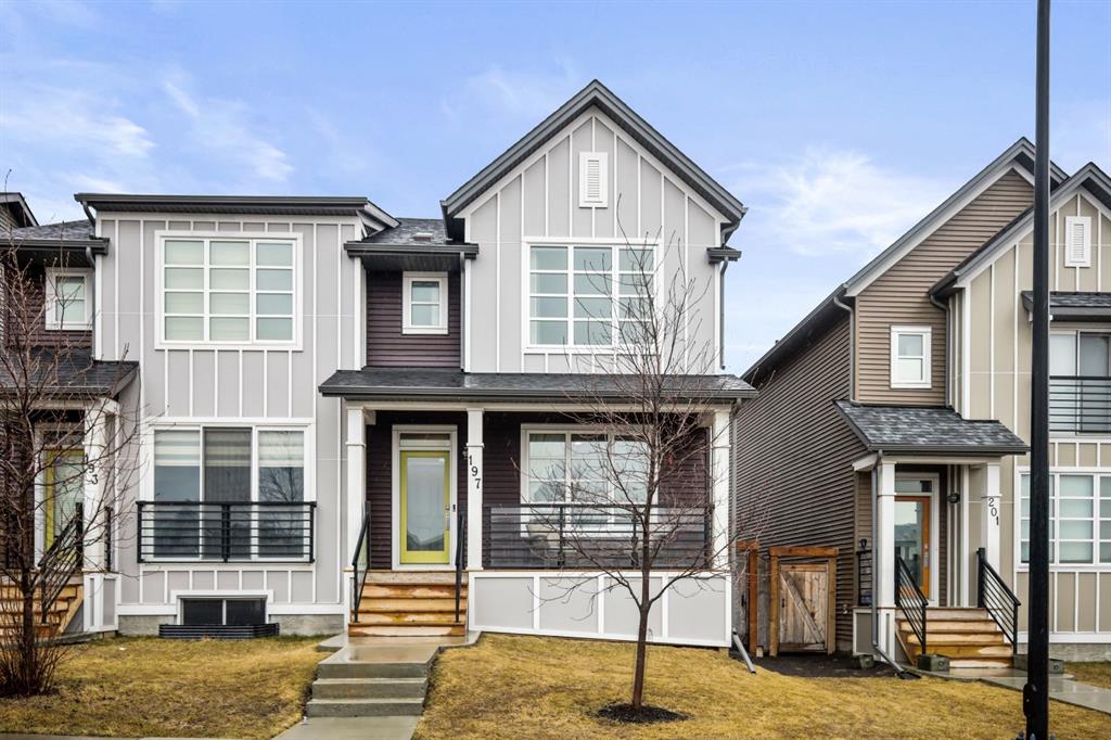 Picture of 197 Carringvue Way NW, Calgary Real Estate Listing