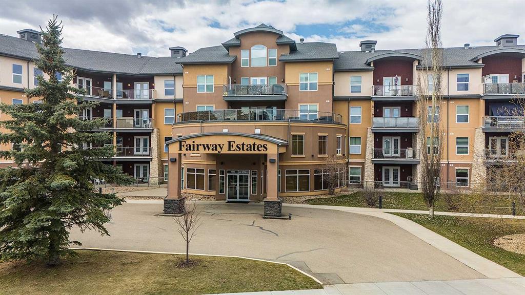 Picture of 207, 5040 53 Street , Sylvan Lake Real Estate Listing