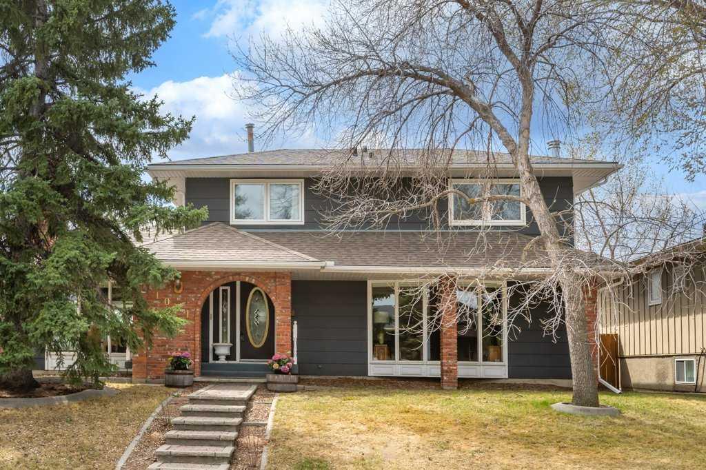 Picture of 1011 Lake Bonavista Drive SE, Calgary Real Estate Listing