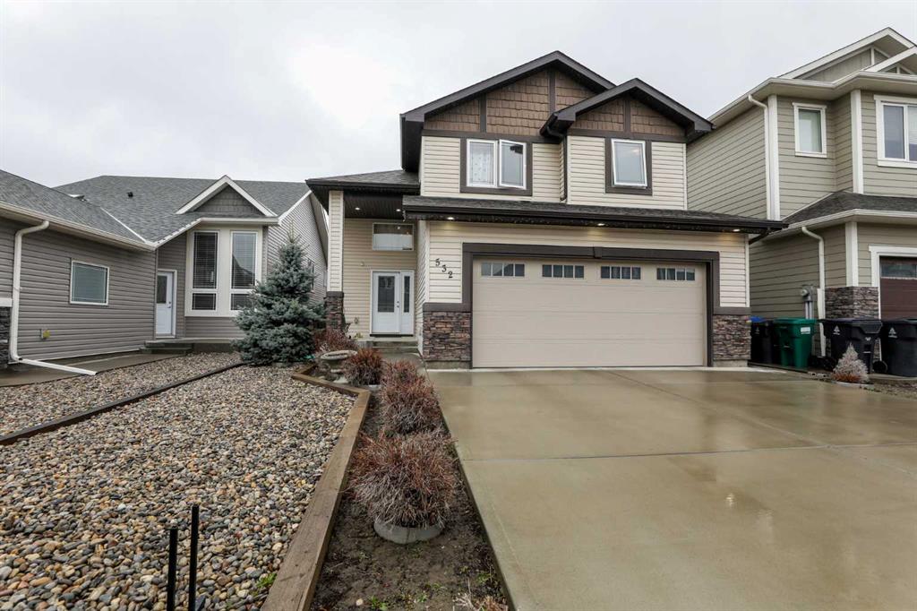 Picture of 532 Sixmile Crescent South  , Lethbridge Real Estate Listing