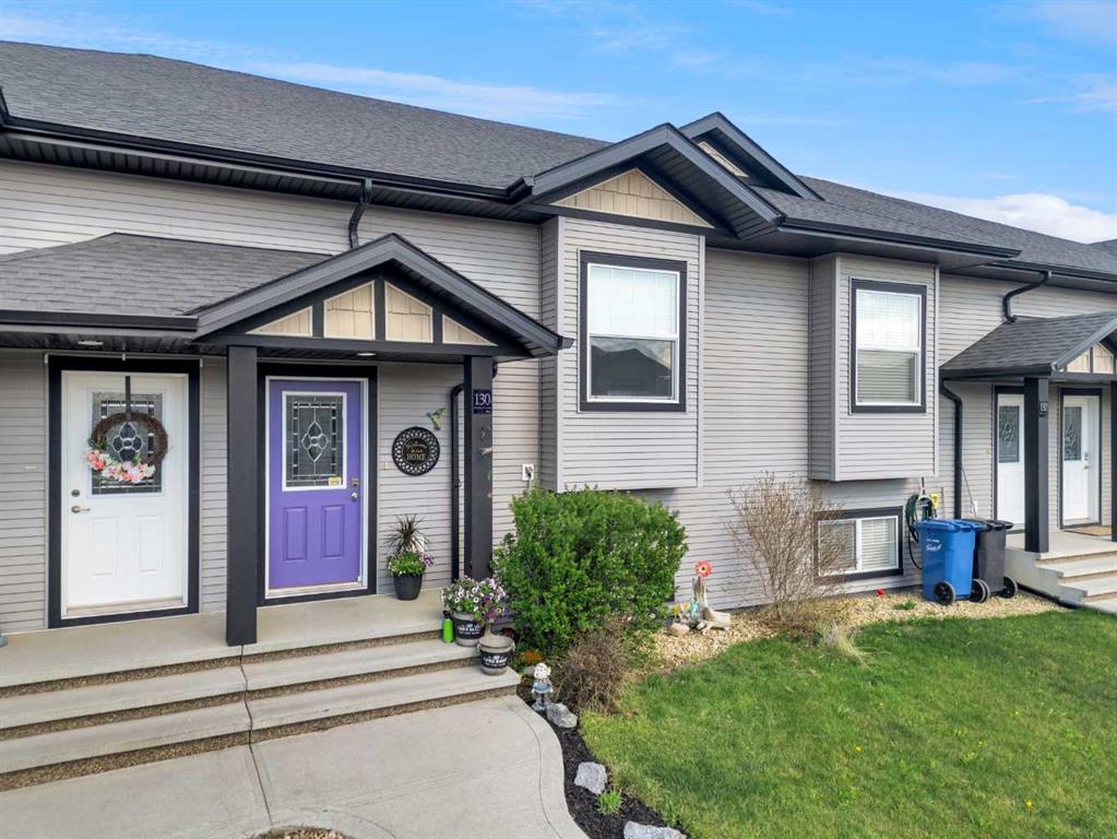 Picture of 130 Henderson Crescent , Penhold Real Estate Listing