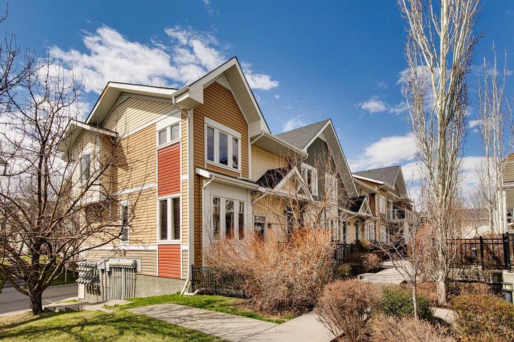 Picture of 208 Auburn Bay Square SE, Calgary Real Estate Listing