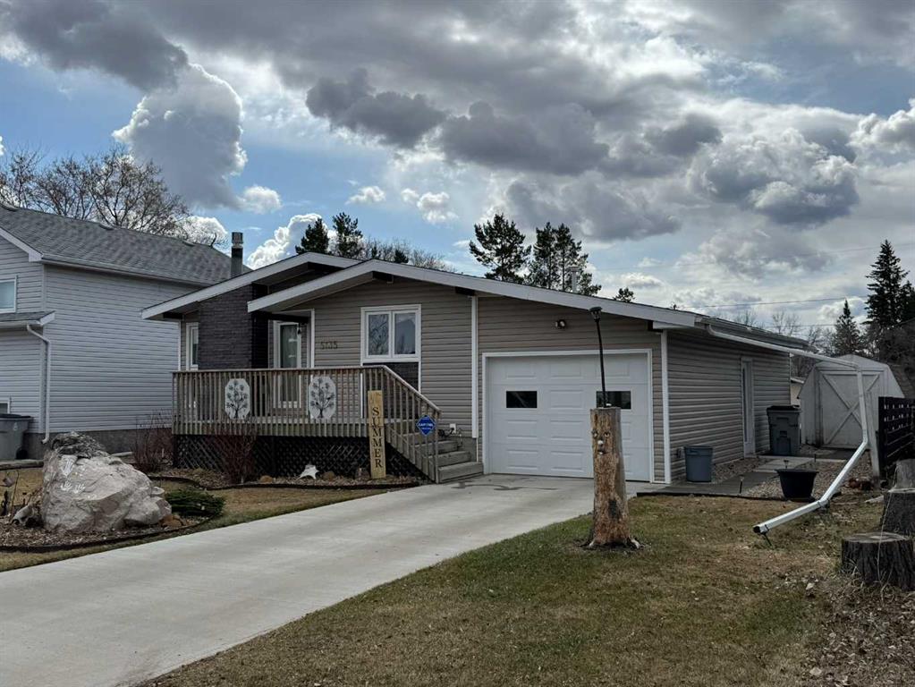 Picture of 5135 55 Avenue  , Edgerton Real Estate Listing