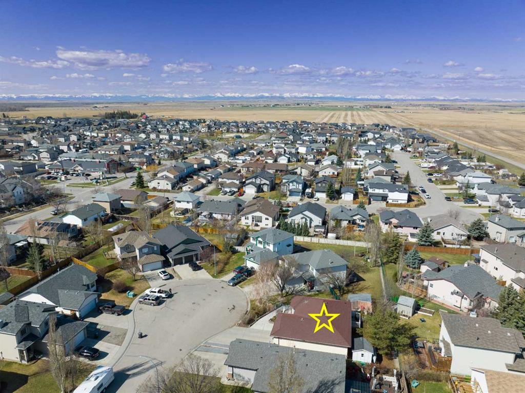 Picture of 208 HIGHWOOD VILLAGE Place NW, High River Real Estate Listing
