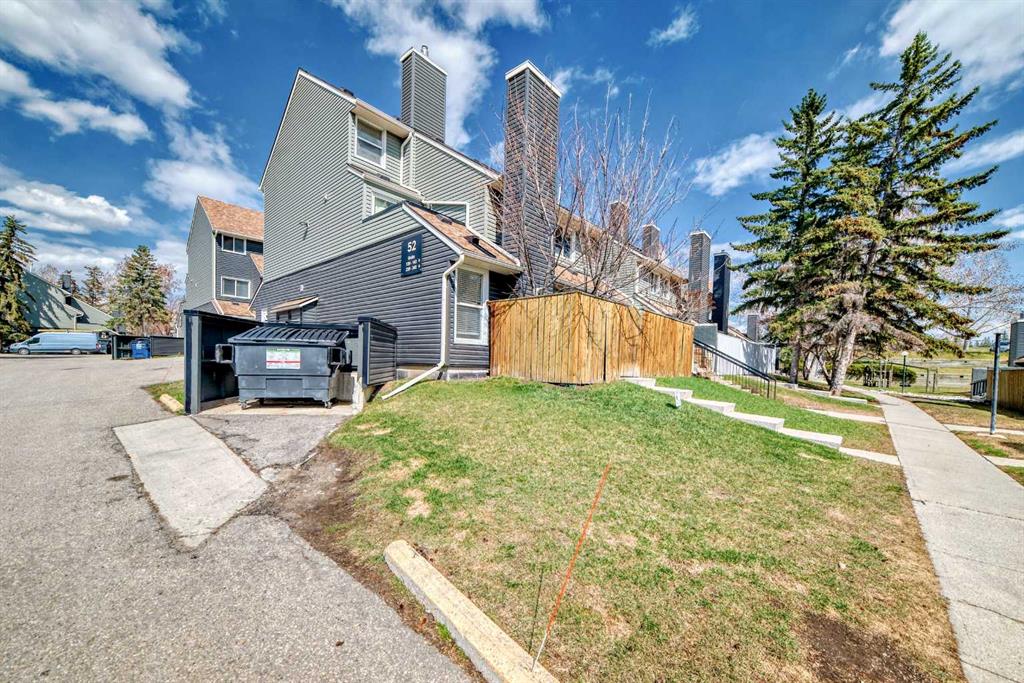 Picture of 239, 52 Glamis Green SW, Calgary Real Estate Listing