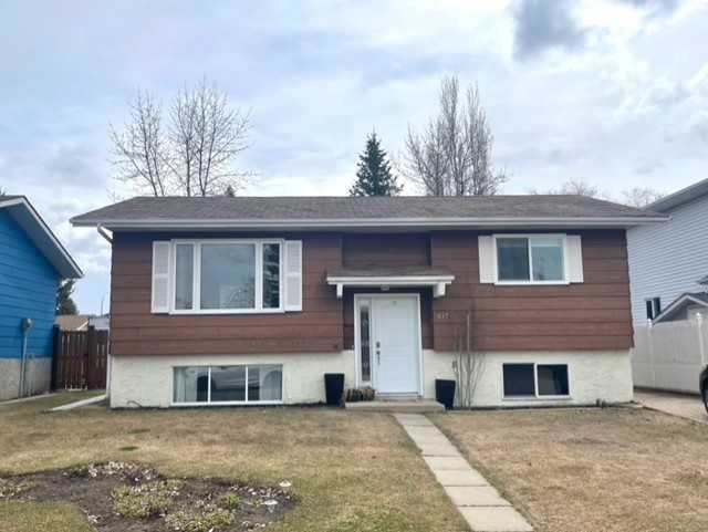 Picture of 513 19 Street , Wainwright Real Estate Listing