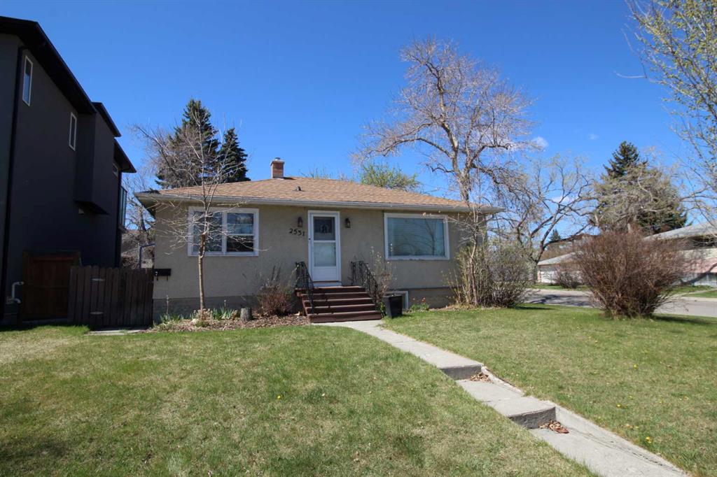 Picture of 2531 17A Street NW, Calgary Real Estate Listing