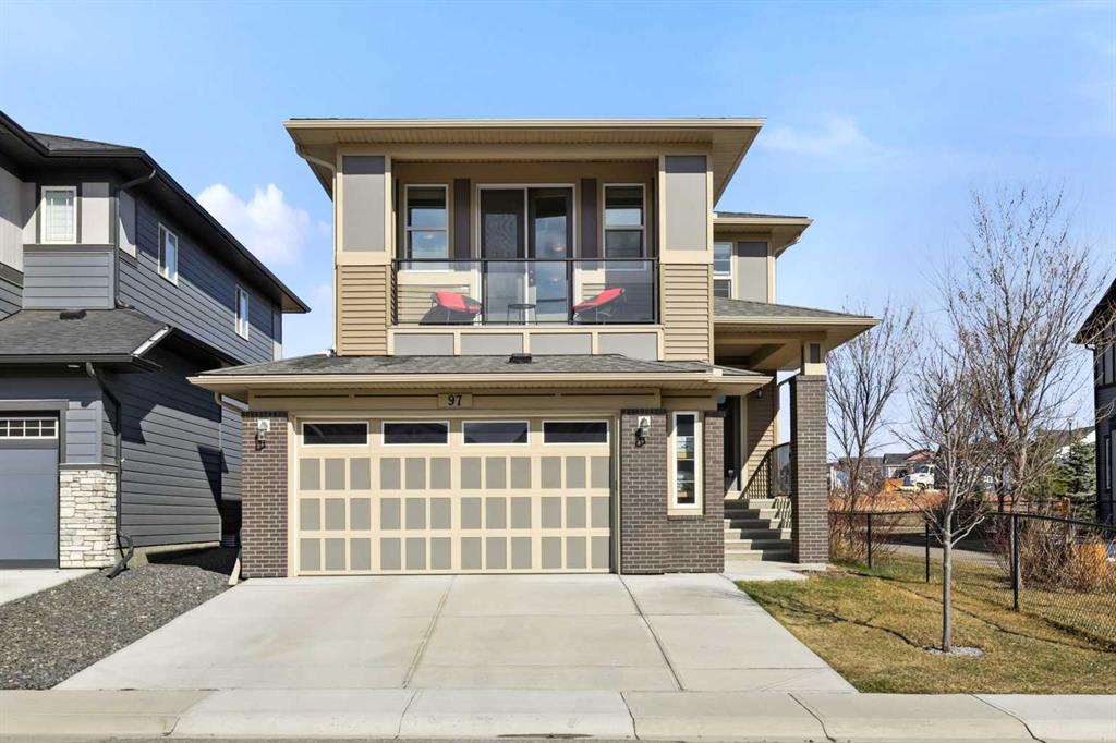 Picture of 97 Kingsbury Close SE, Airdrie Real Estate Listing