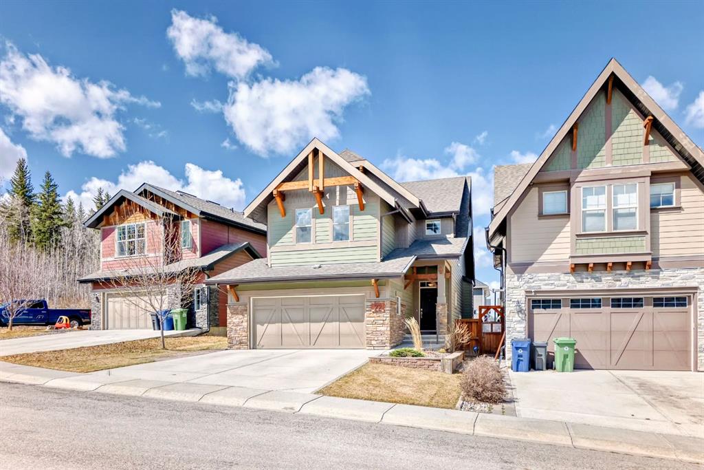 Picture of 22 Riviera Place , Cochrane Real Estate Listing