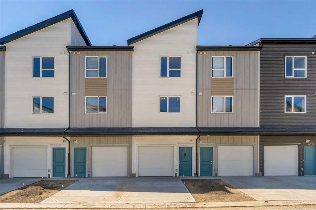Picture of 427, 301 Redstone Boulevard NE, Calgary Real Estate Listing