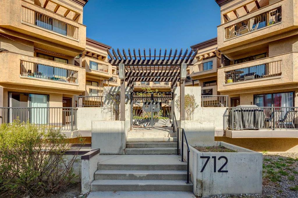 Picture of 30, 712 4 Street NE, Calgary Real Estate Listing