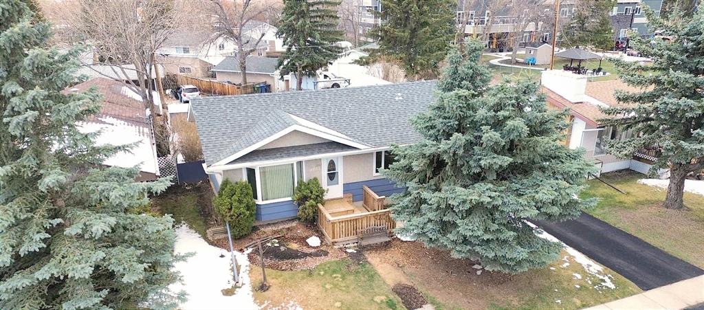 Picture of 4027 50 Avenue , Innisfail Real Estate Listing