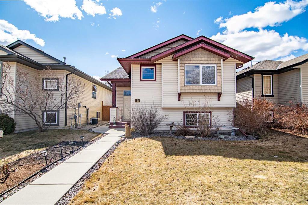 Picture of 144 Kentwood Drive , Red Deer Real Estate Listing