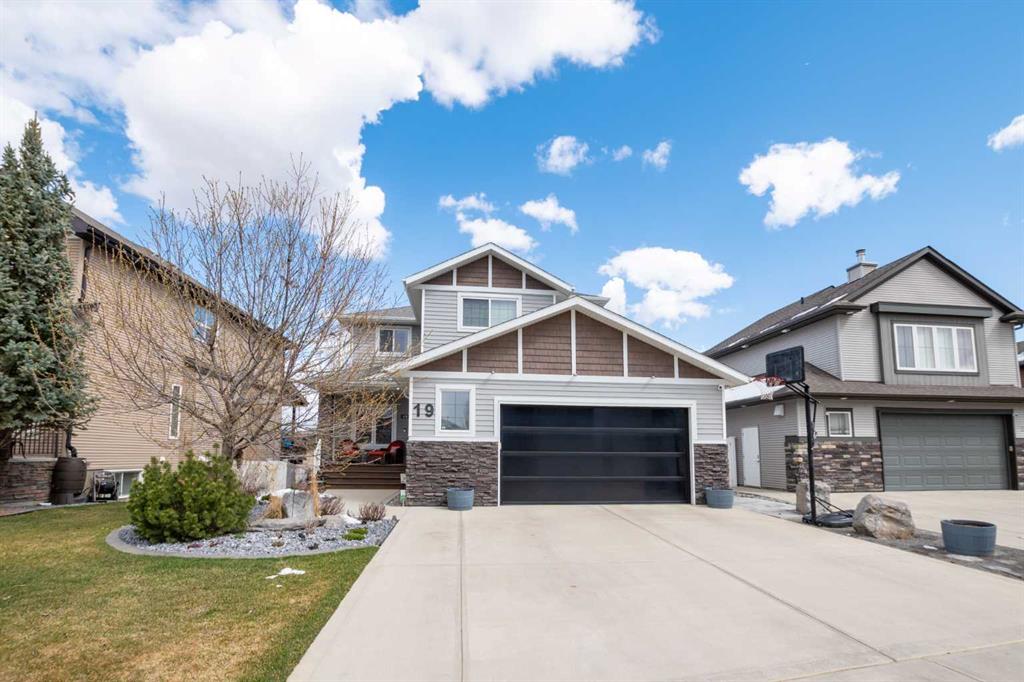 Picture of 19 Sorensen Close , Red Deer Real Estate Listing