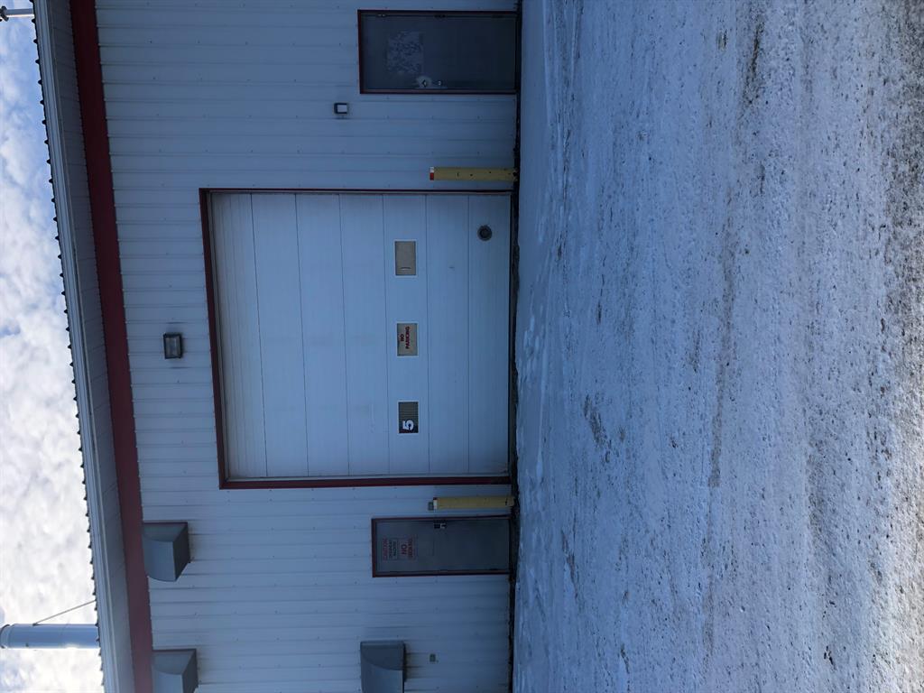 Picture of BAY 3, 5012 CAXTON Street W, Whitecourt Real Estate Listing