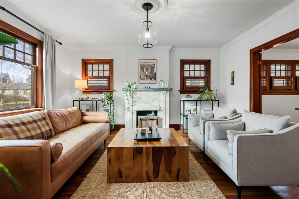 Picture of 138 9 Avenue NE, Calgary Real Estate Listing