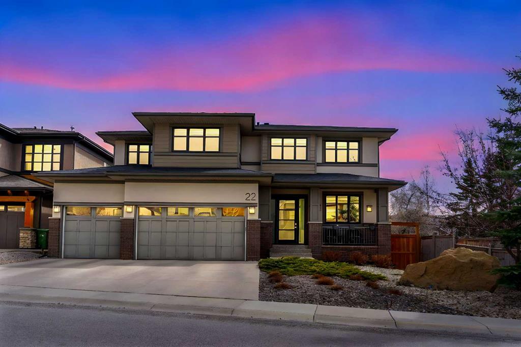 Picture of 22 Wexford Way SW, Calgary Real Estate Listing