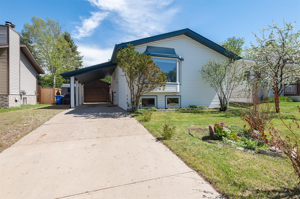 Picture of 128 Ermine Crescent , Fort McMurray Real Estate Listing