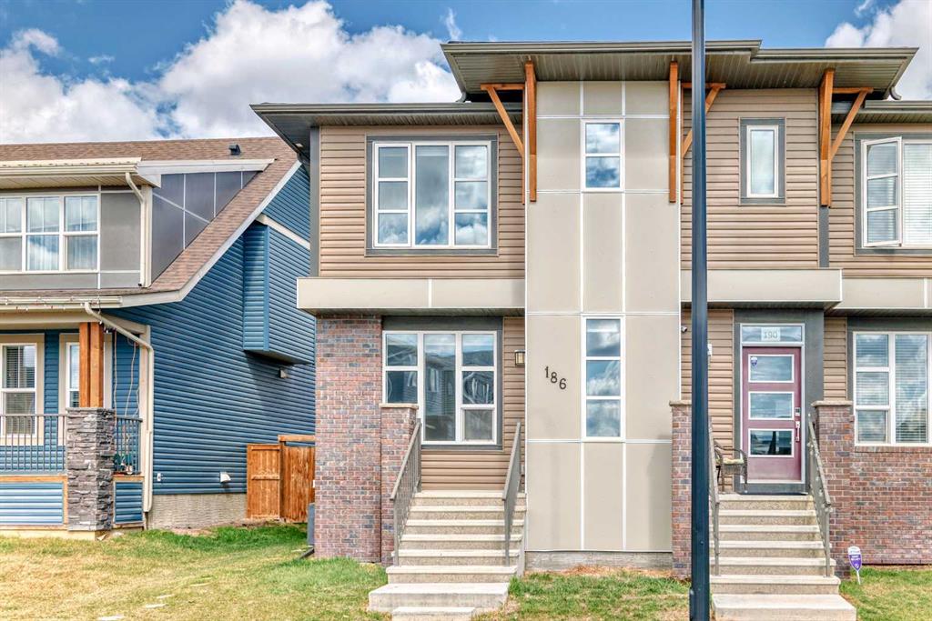 Picture of 186 Seton Grove SE, Calgary Real Estate Listing