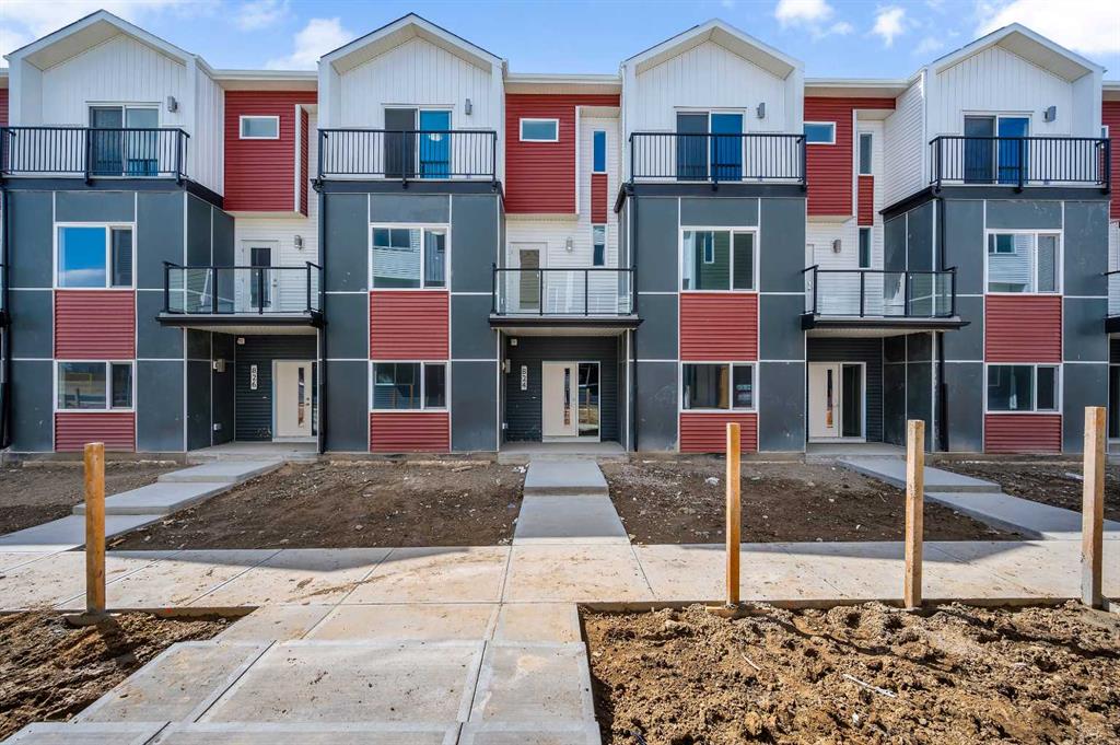 Picture of 824 Red Sky Villas NE, Calgary Real Estate Listing