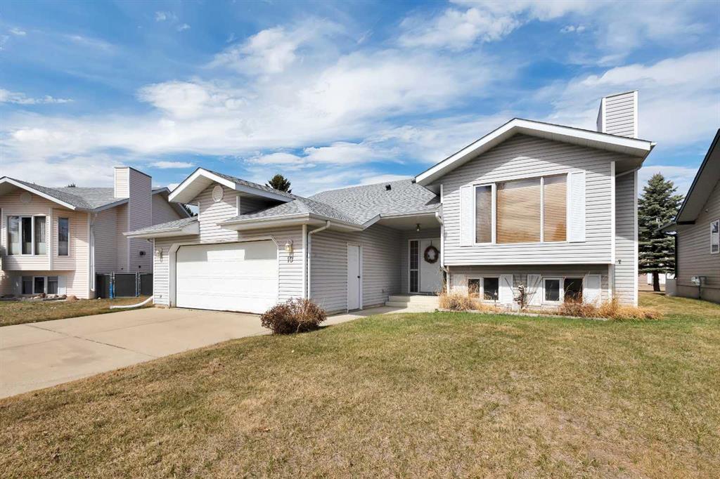 Picture of 10 Windsor Crescent , Penhold Real Estate Listing