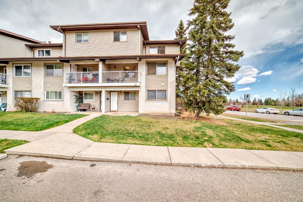 Picture of 128, 200 Brookpark Drive SW, Calgary Real Estate Listing