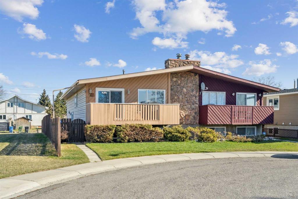 Picture of 31 Doverville Way SE, Calgary Real Estate Listing