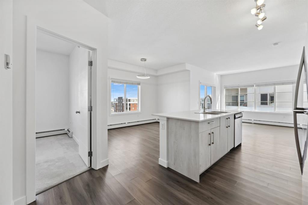 Picture of 4615, 4641 128 Avenue NE, Calgary Real Estate Listing