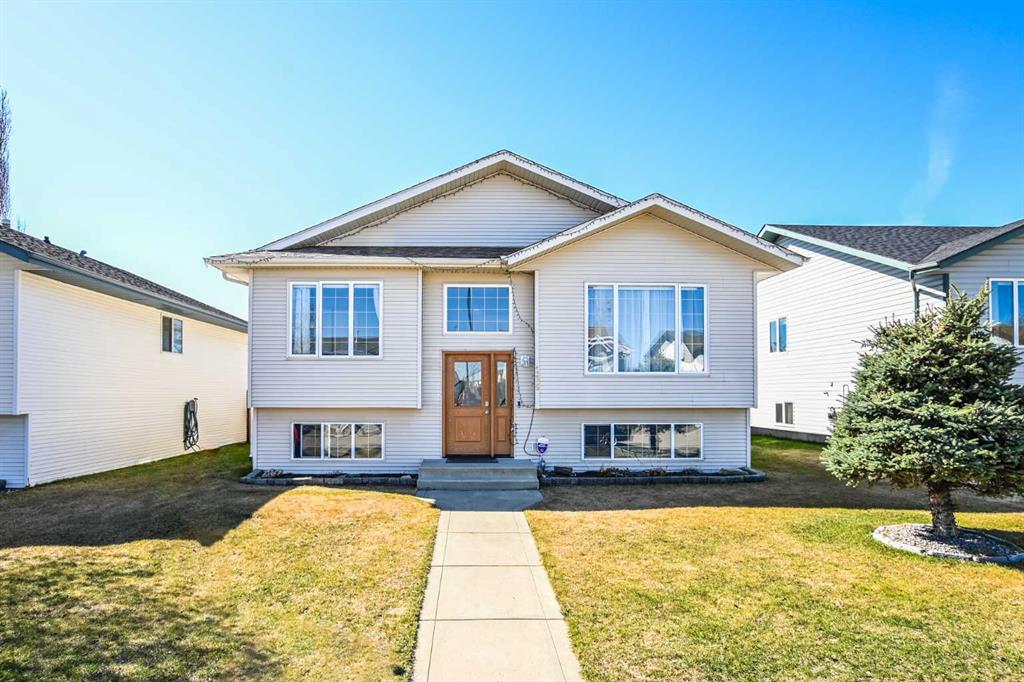 Picture of 135 Keith Close , Red Deer Real Estate Listing