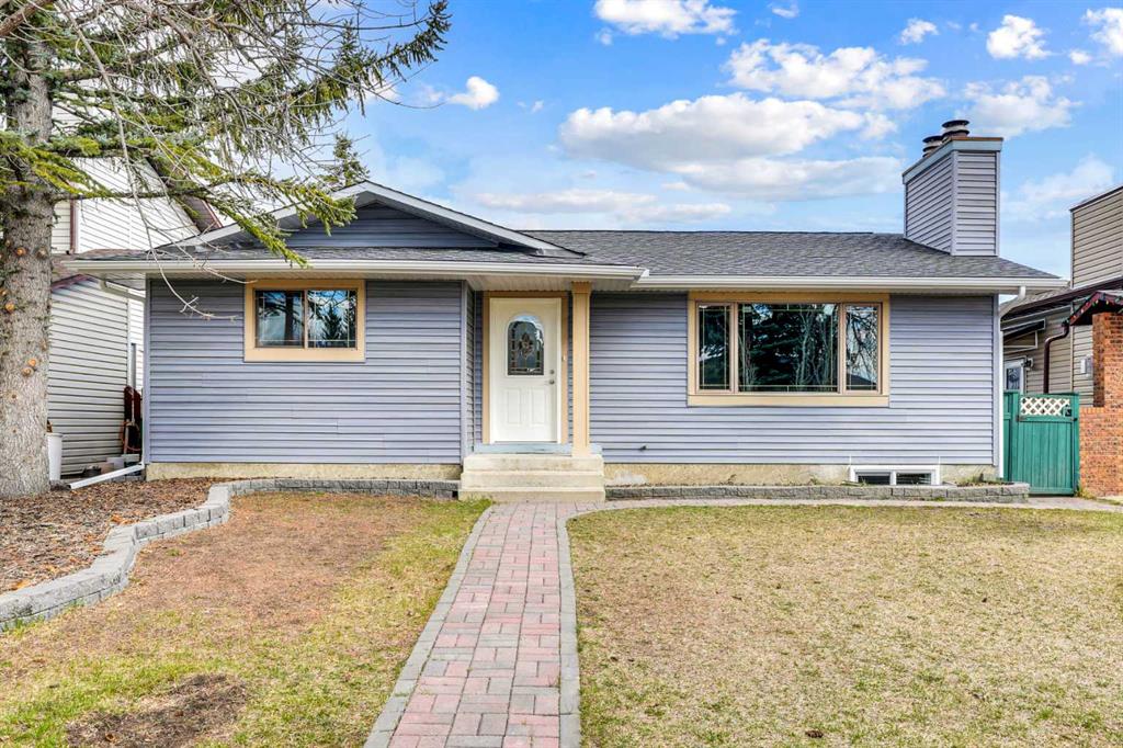 Picture of 479 Berkley Crescent NW, Calgary Real Estate Listing