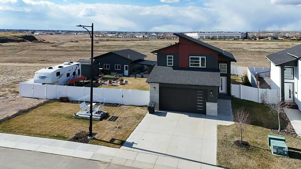 Picture of 70 Parlby Crescent , Lacombe Real Estate Listing