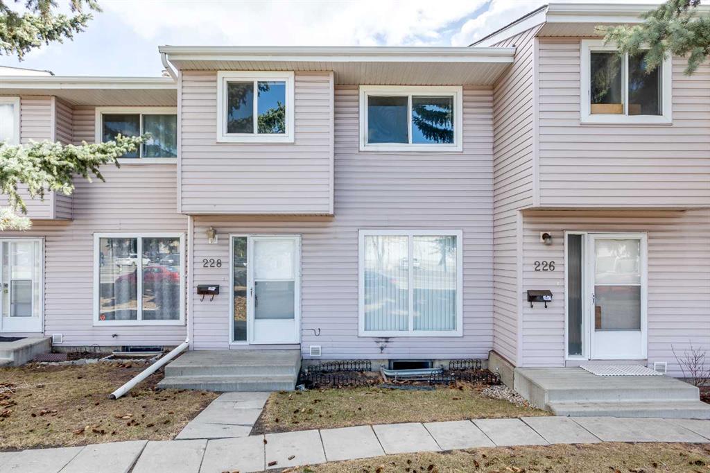 Picture of 228 Marlborough Way NE, Calgary Real Estate Listing