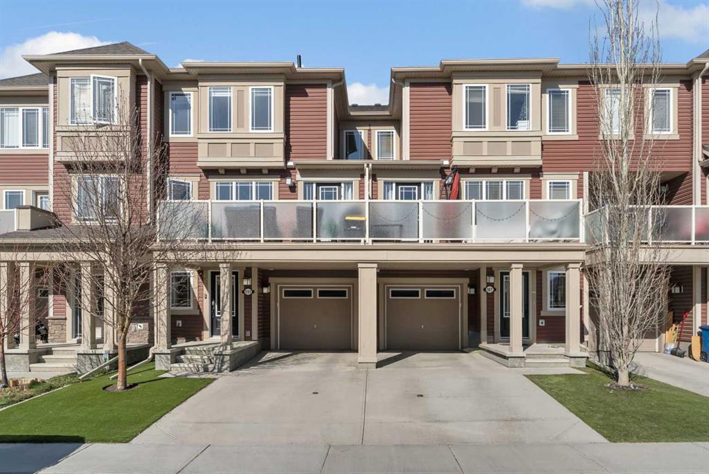 Picture of 111 Windford Gardens SW, Airdrie Real Estate Listing