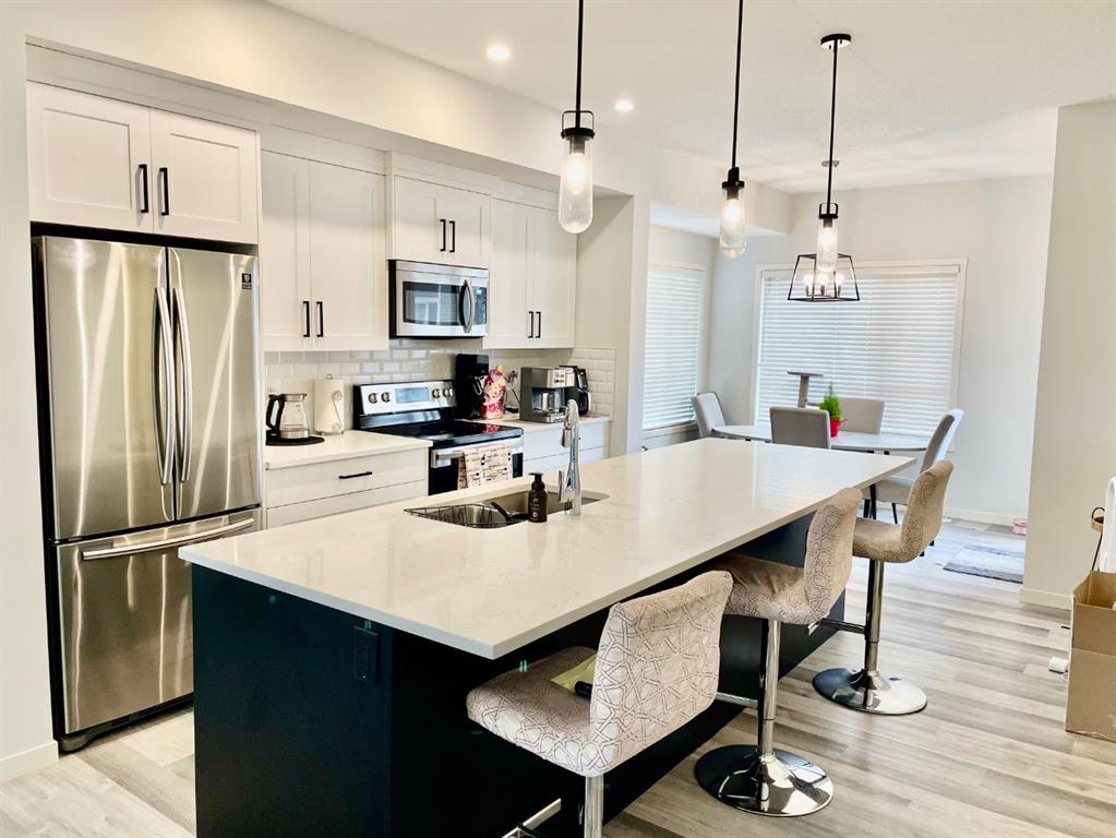 Picture of 402 Harvest Grove  NE, Calgary Real Estate Listing
